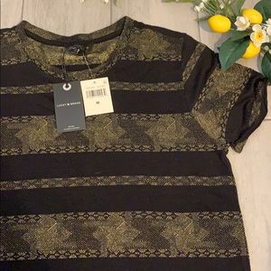 New Lucky brand medium black gold tee